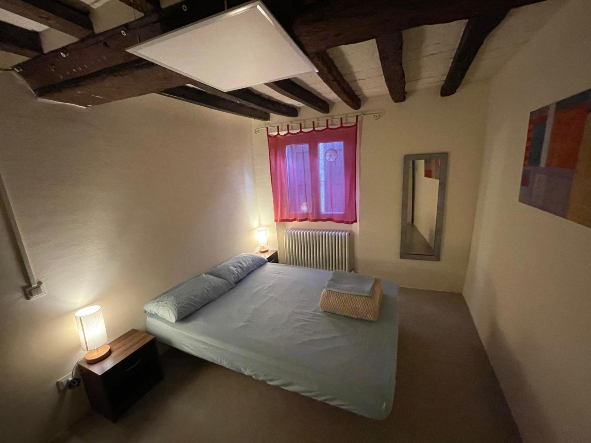 Attic In The Old Town Apartment Modena Exterior photo
